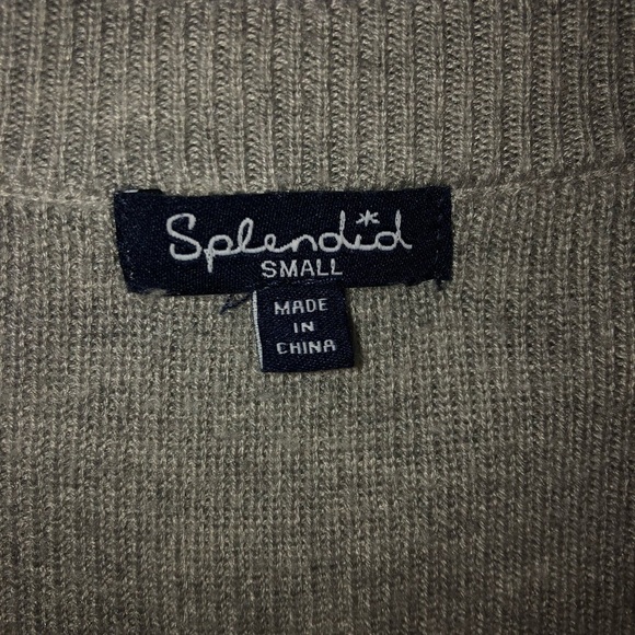 Splendid Gray Flare Sleeve V Neck Cashmere Blend Sweater Womens Small - Picture 8 of 8